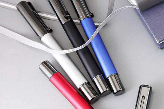 Ontdek de kleurrijke wereld van Monteverde vulpennen - 24Papershop