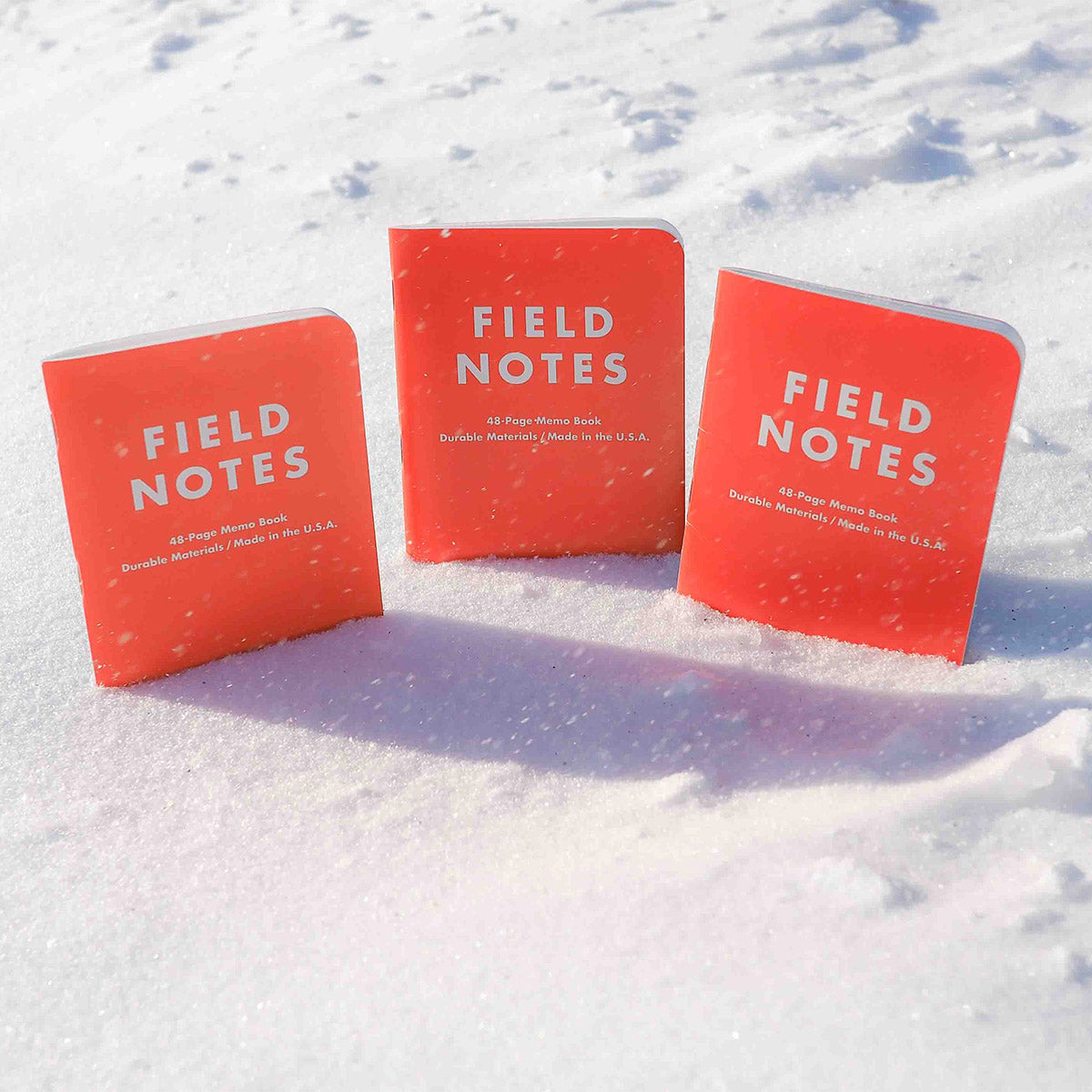 Field Notes Expedition notitieboek met oranje omslag en dot-grid pagina's