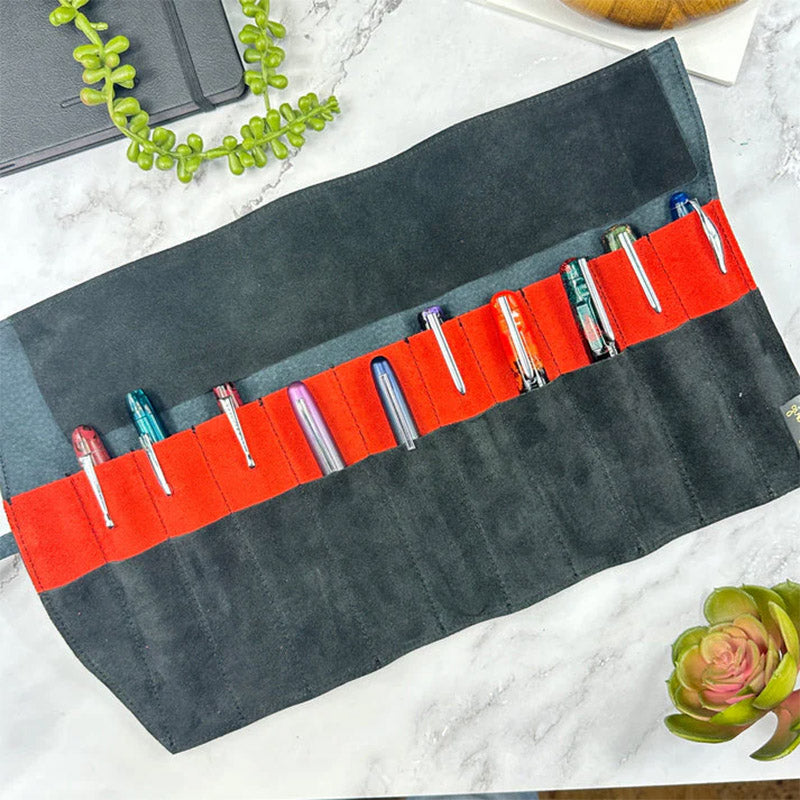 Girologio 10 Pen Roll - Opengerold met pennen