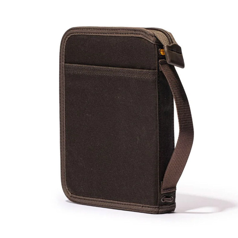 Lochby Field Folio A6 - Brown - Achterkant