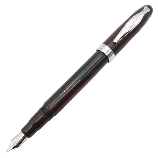 Noodler's AHAB Flex vulpen - Lajes Field met dop op de achterkant van de vulpen