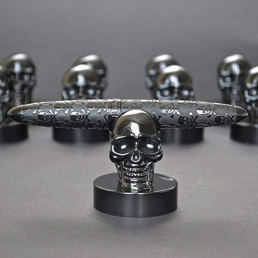 Benu Minima Collection Classic Black Skull Vulpen - 24Papershop
