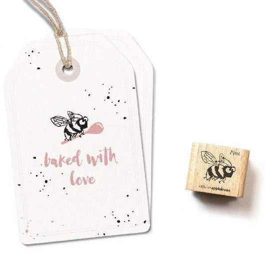 Cats on Appletrees Stamp Pius the Bumblebee - 24Papershop