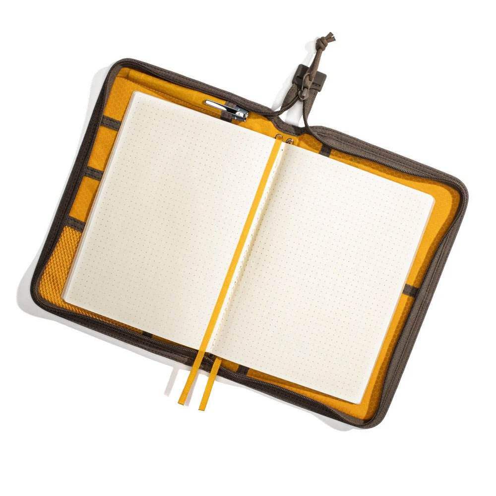 Lochby Field Folio A5 - Brown - 24Papershop