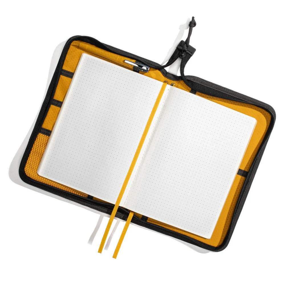 Lochby Field Folio A5 - Charcoal Gold - 24Papershop