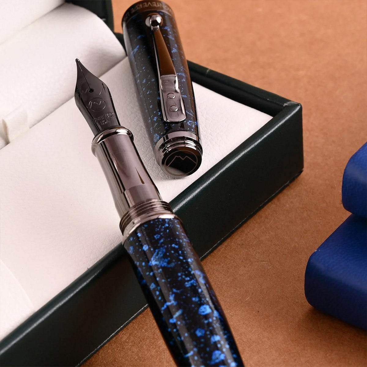Monteverde Invincia Vega Starlight Blue Fountain Pen - 24Papershop