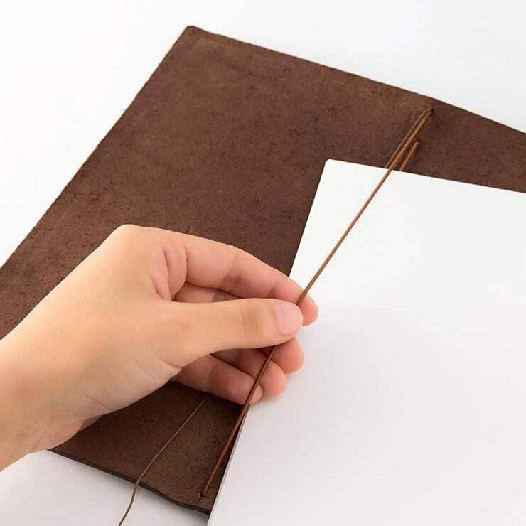 TRAVELER'S Notebook Passport Size - Brown - 24Papershop