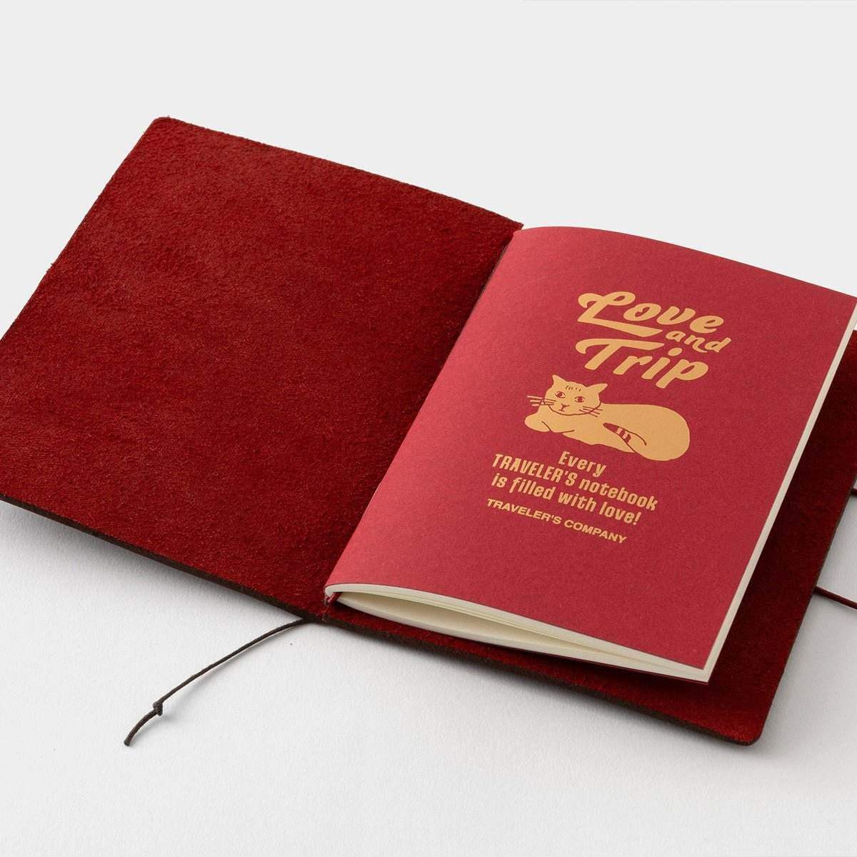 TRAVELER'S Notebook Passport Size - Love & Trip - 24Papershop