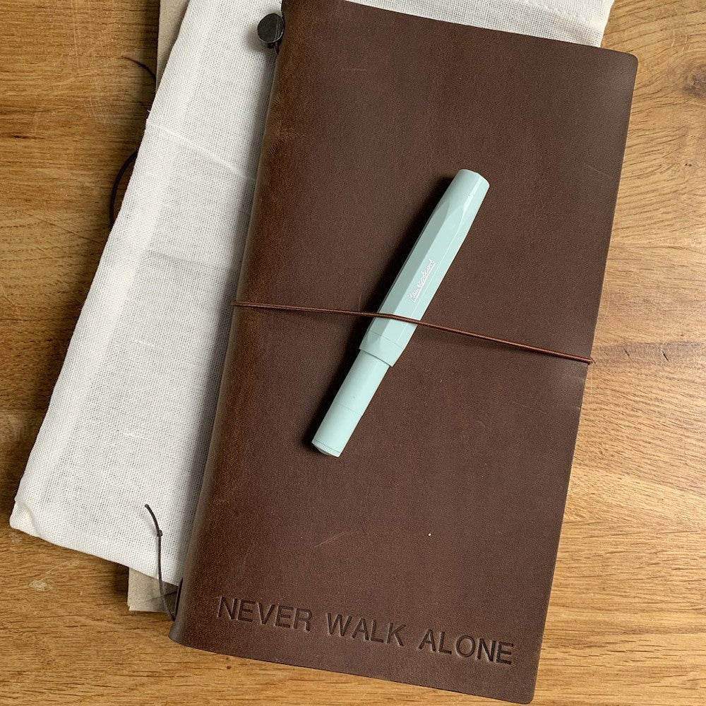 TRAVELER'S Notebook Regular Size - Love & Trip - 24Papershop