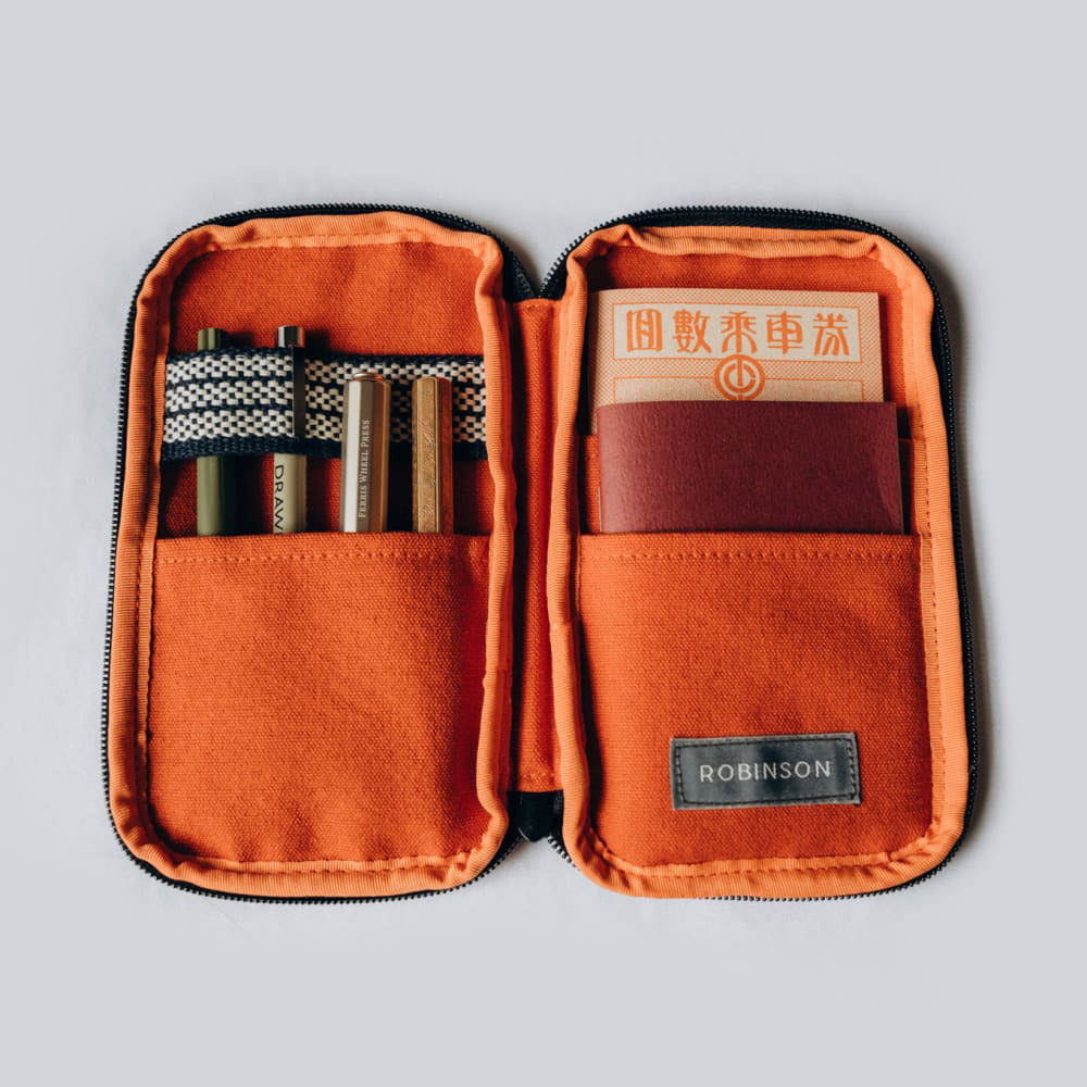 Anything x Robinson Pen Etui - Orange - Open
