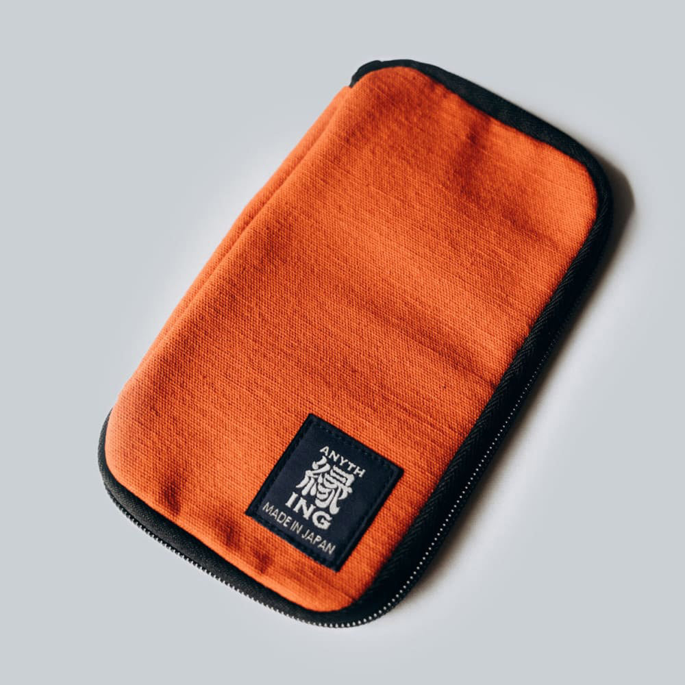 Anything x Robinson Pen Etui - Orange - Voorkant van het etui