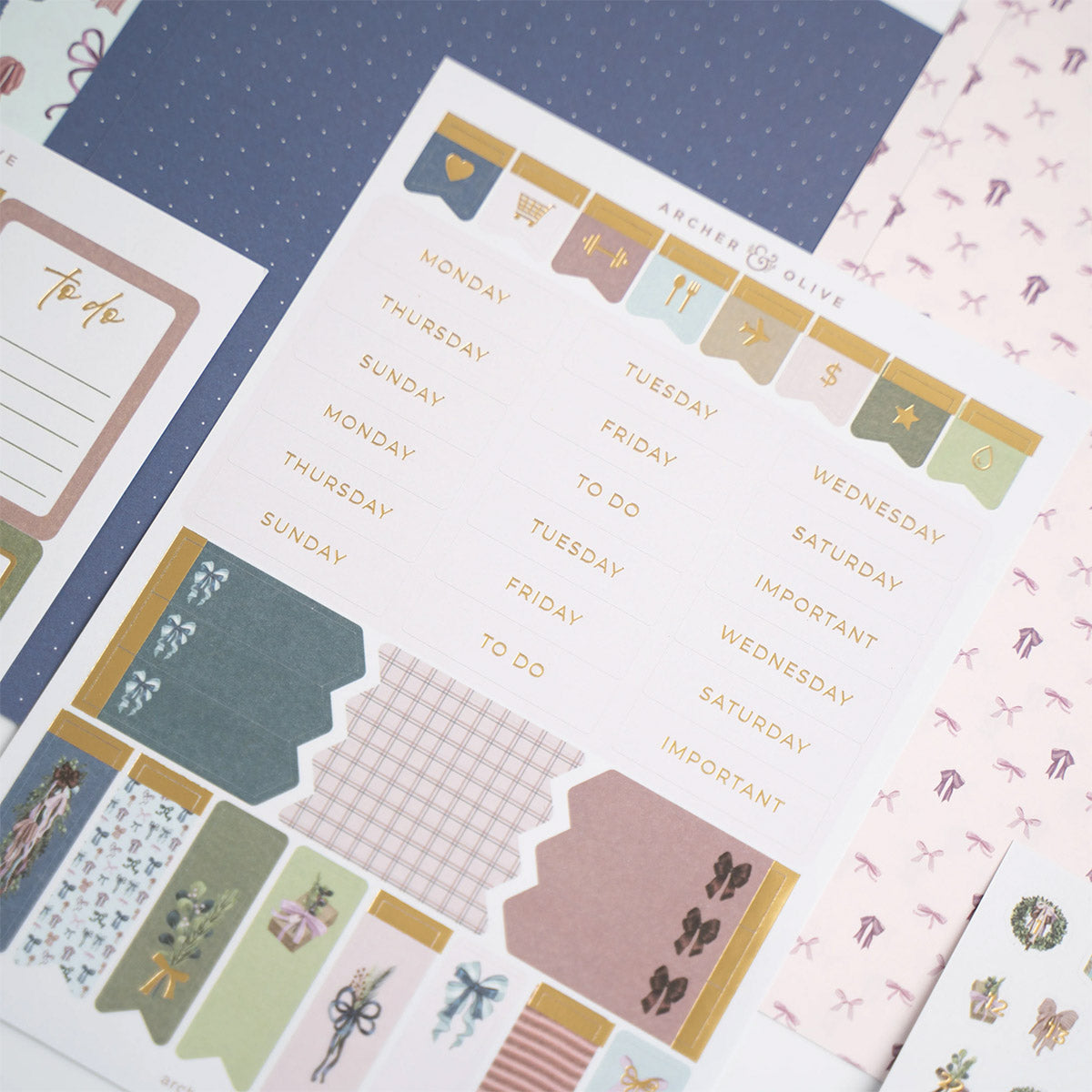 Archer & Olive Bows & Boughs Kit