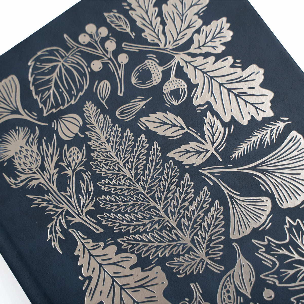 Archer & Olive Bullet Journal Forest Impressions - Detail van de cover van de journal
