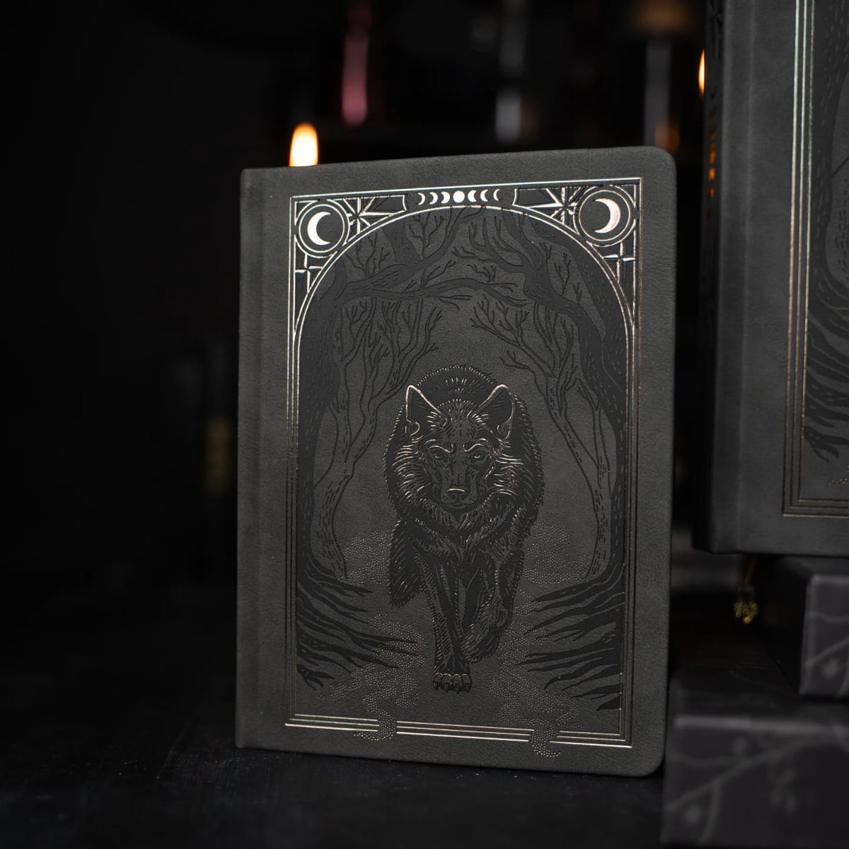 Archer & Olive Bullet Journal Wolf in the Night - Sfeerfoto