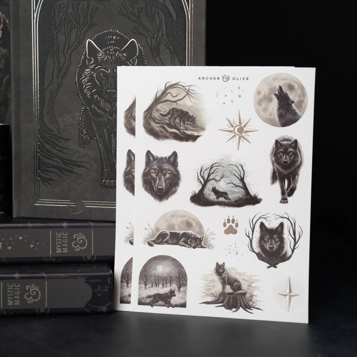 Archer & Olive Stickers - Wolf in the Night - Sfeerfoto