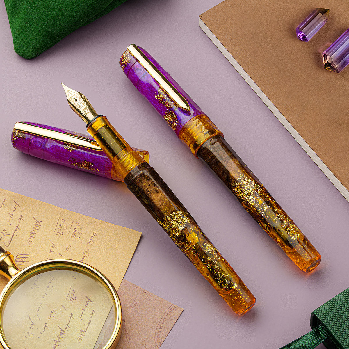 BENU Fountain Pen Talisman GT - Ametrine op bureau