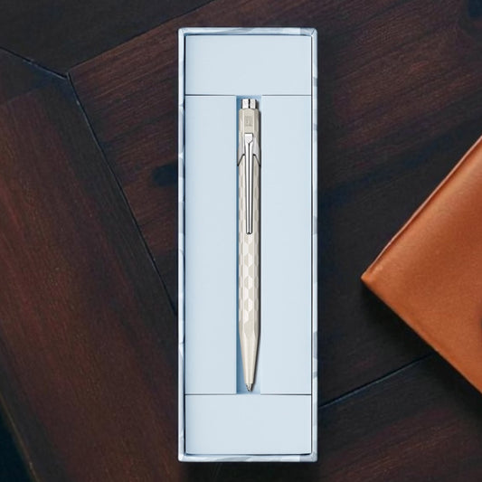 Caran d'Ache 849 Alpine Frost Balpen - White