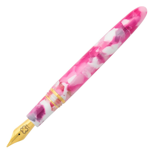 Esterbrook Estie Bestie Bubble Gum Pink GT Fountain Pen - Vulpen zonder op op een witte achtergrond