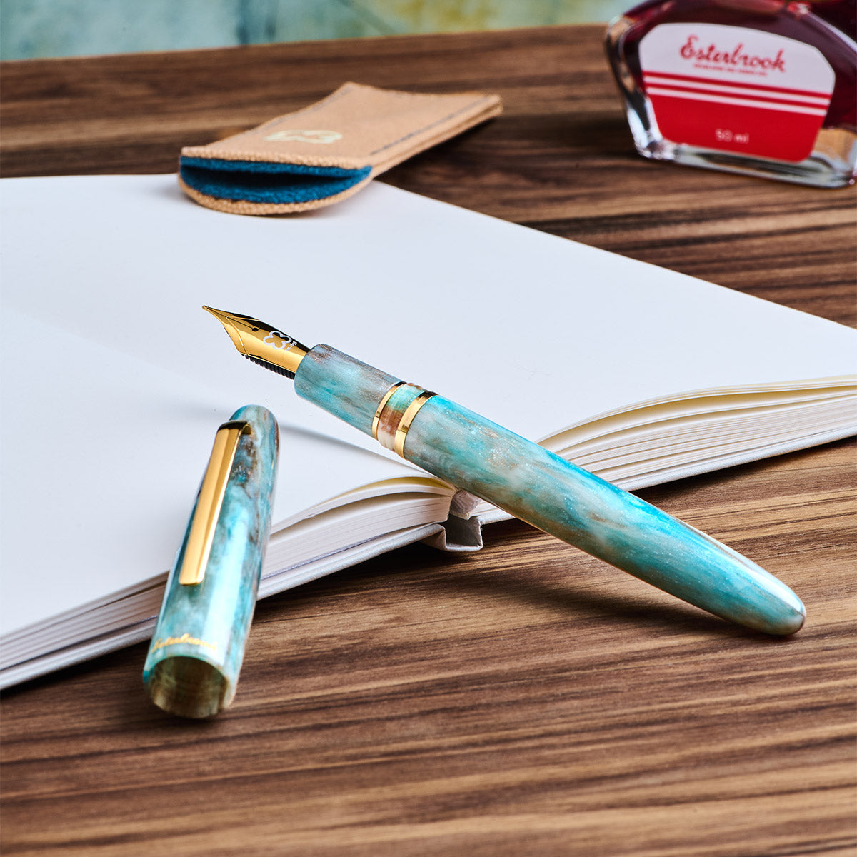 Esterbrook Estie Avalanche GT Fountain Pen - Sfeerfoto