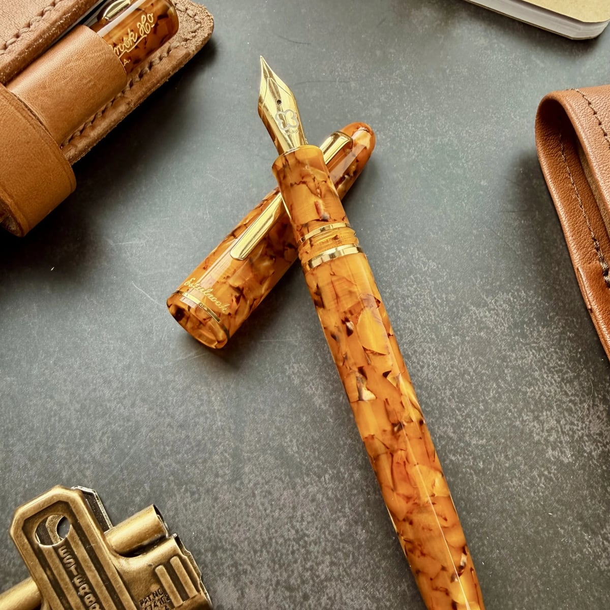 Esterbrook Estie Honeycomb GT Fountain Pen - Sfeerfoto