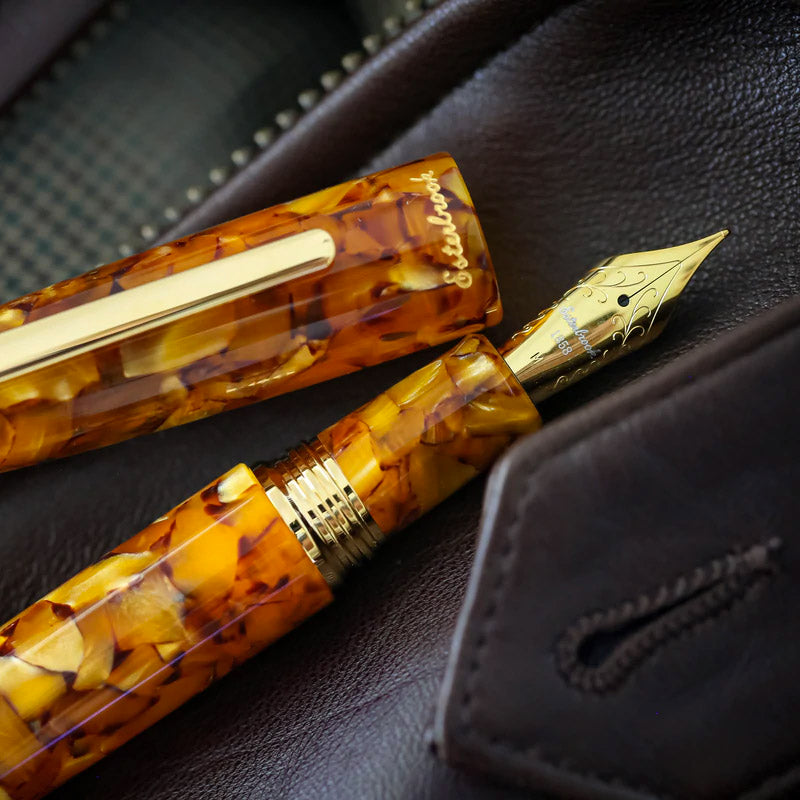 Esterbrook Estie Honeycomb GT Fountain Pen - Sfeerfoto