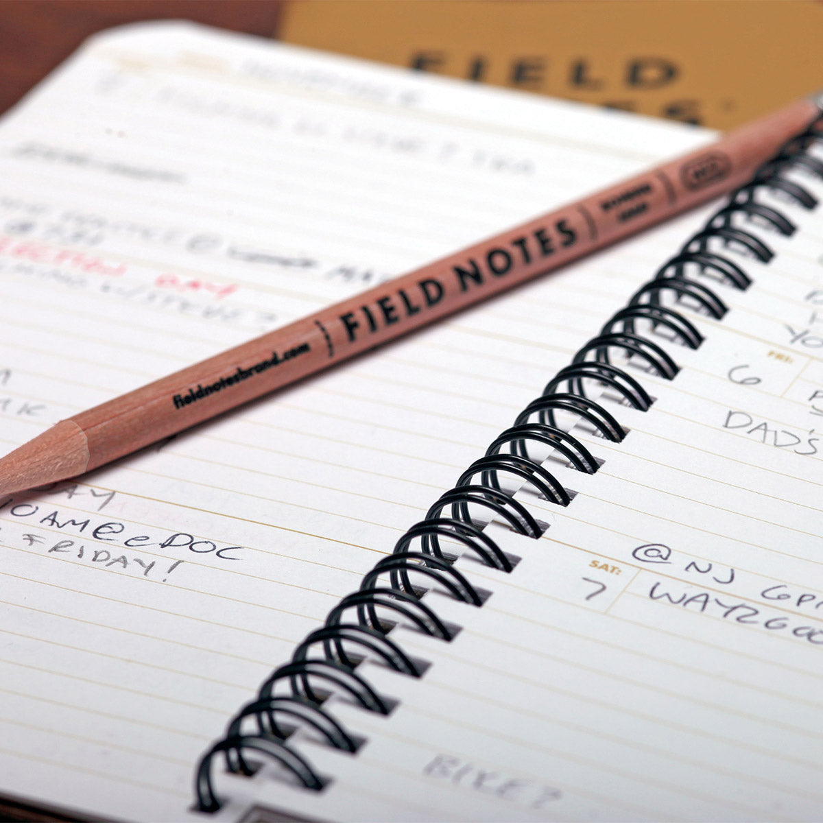 Field Notes 56-Week Planner met zwarte omslag en ringbinding