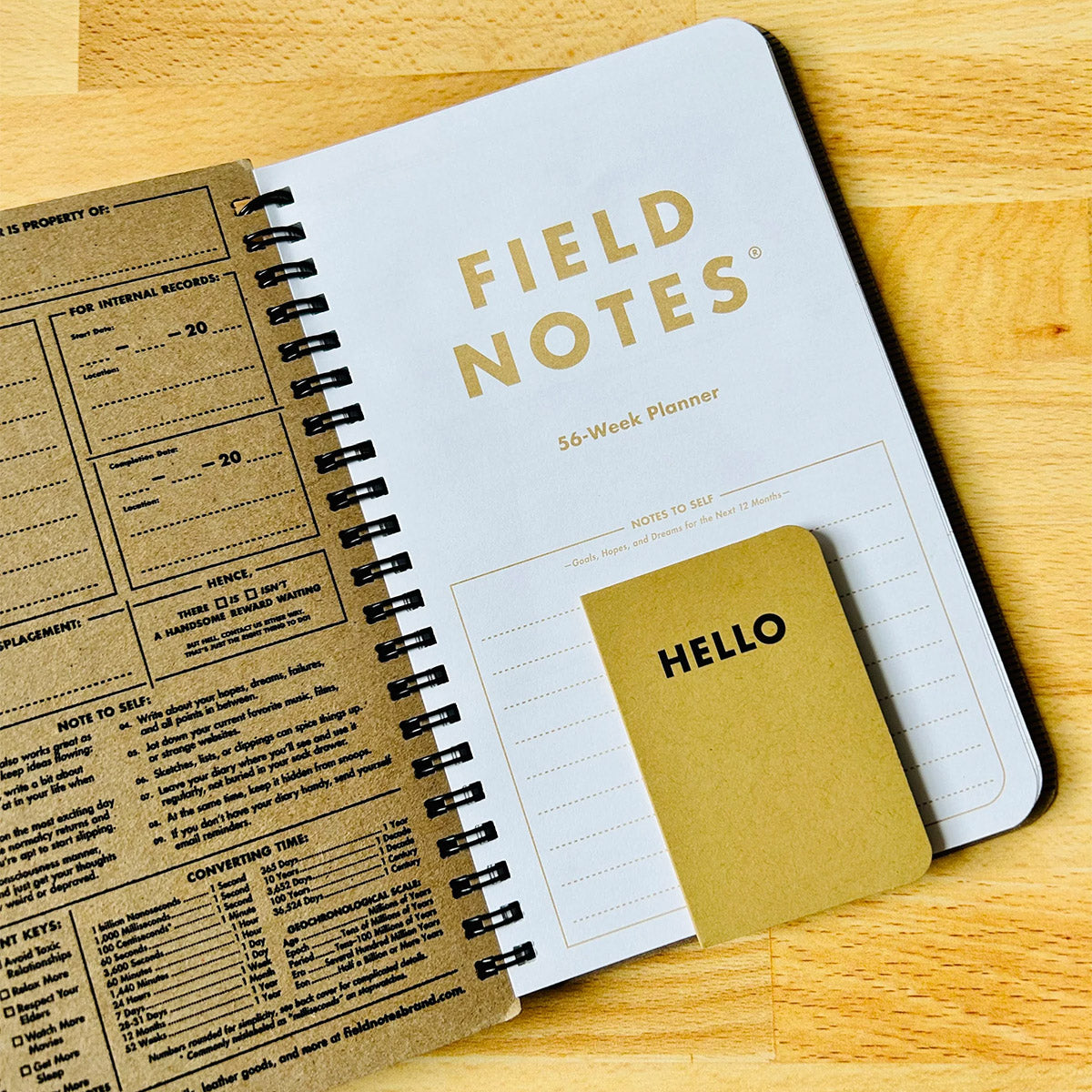 Field Notes 56-Week Planner met zwarte omslag en ringbinding