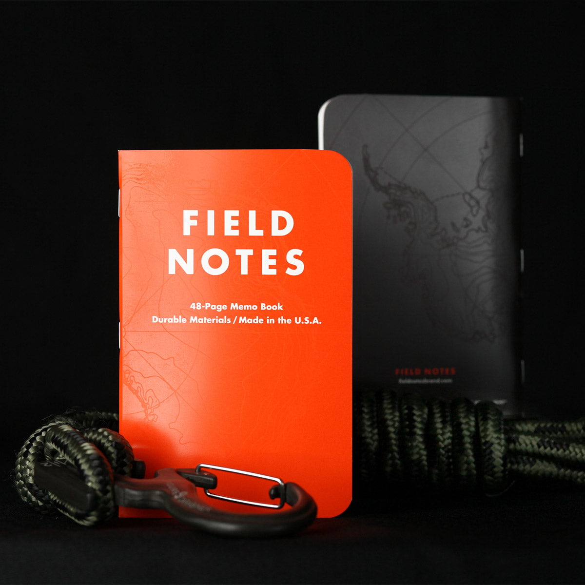 Field Notes Expedition notitieboek met oranje omslag en dot-grid pagina's
