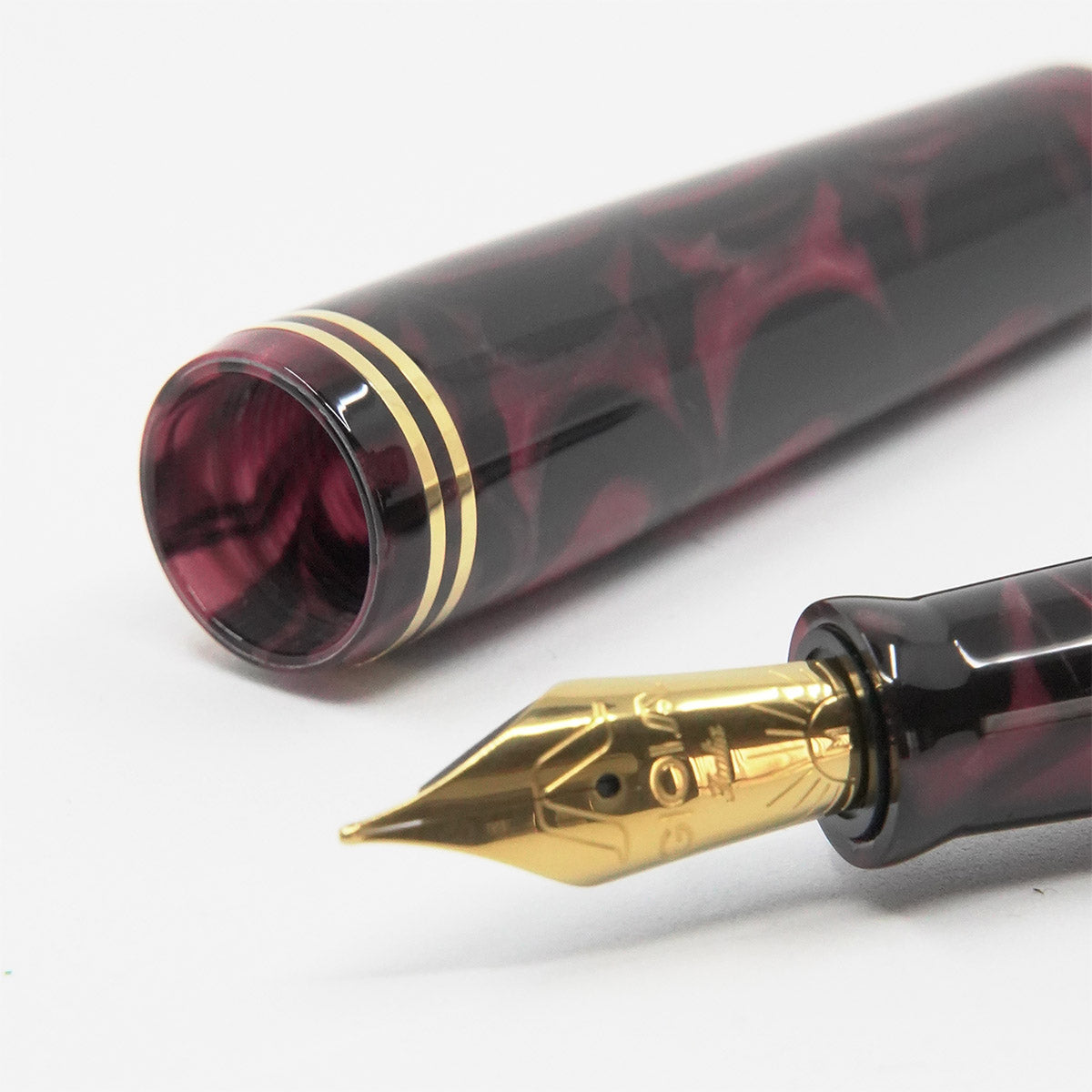 Gioia Metis Fountain Pen GT - Amaranto