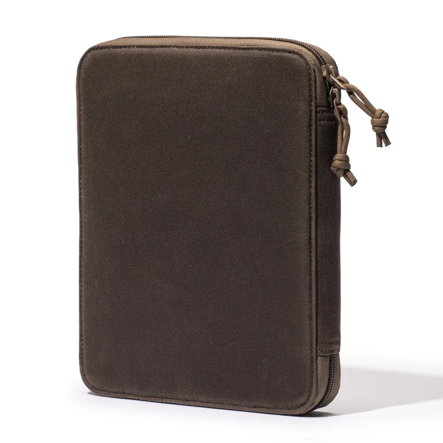 Lochby Daily Folio A5 - Brown - Achterkant van het etui