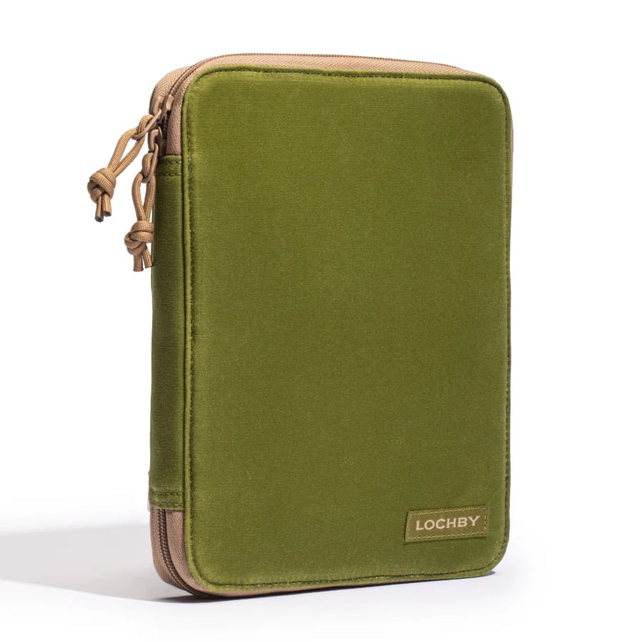Lochby Daily Folio A5 - Olive - Voorkant van het etui