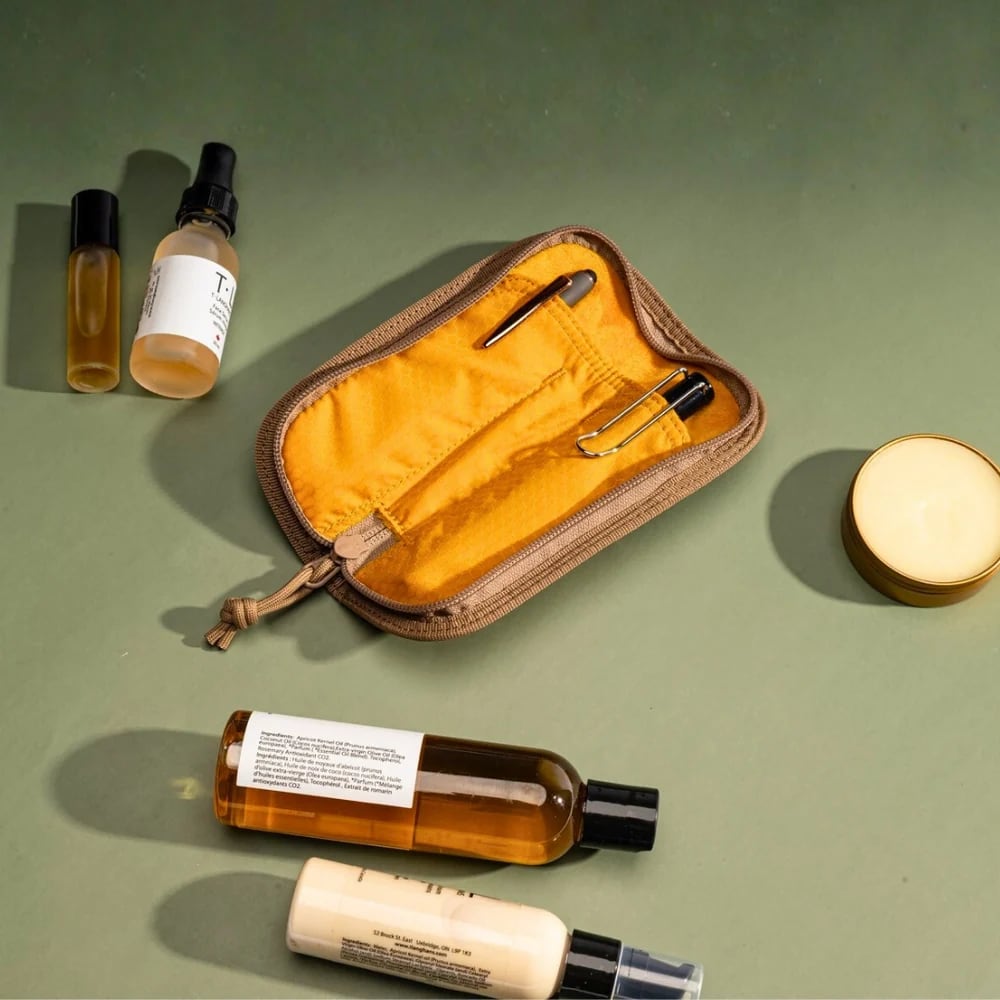 Lochby Duo Pen Pouch - Honey - Sfeerfoto