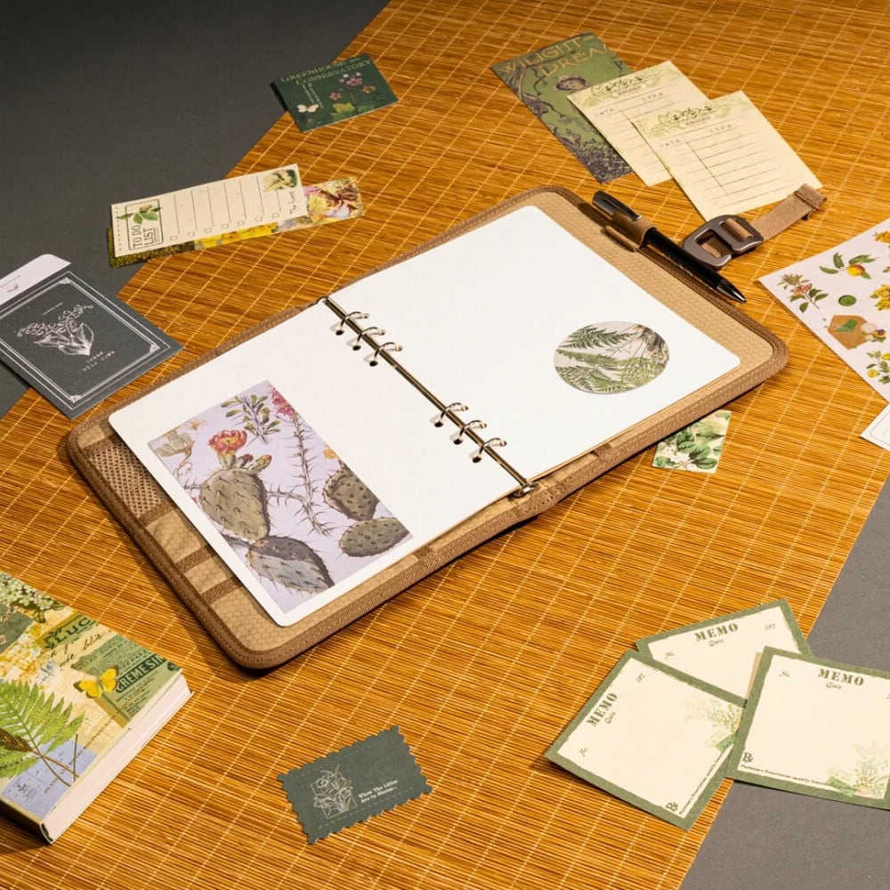 Lochby Field Binder A5 - Nautical - Sfeerfoto Open Liggend