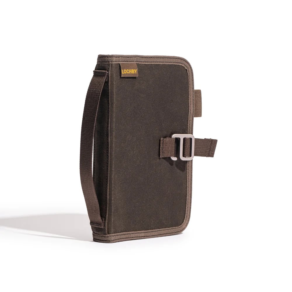 Lochby Field Binder A6 - Brown - Voorkant Schuin Genomen