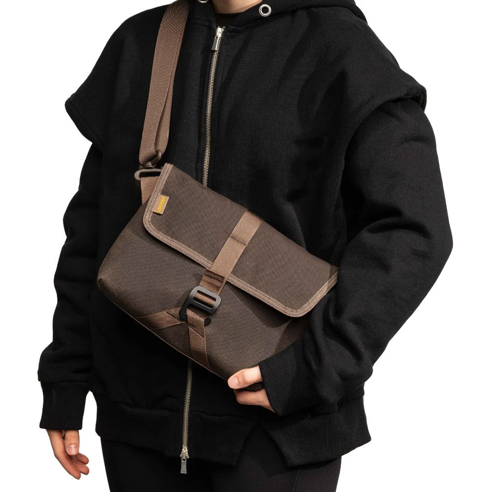 Lochby Field Sling - Brown