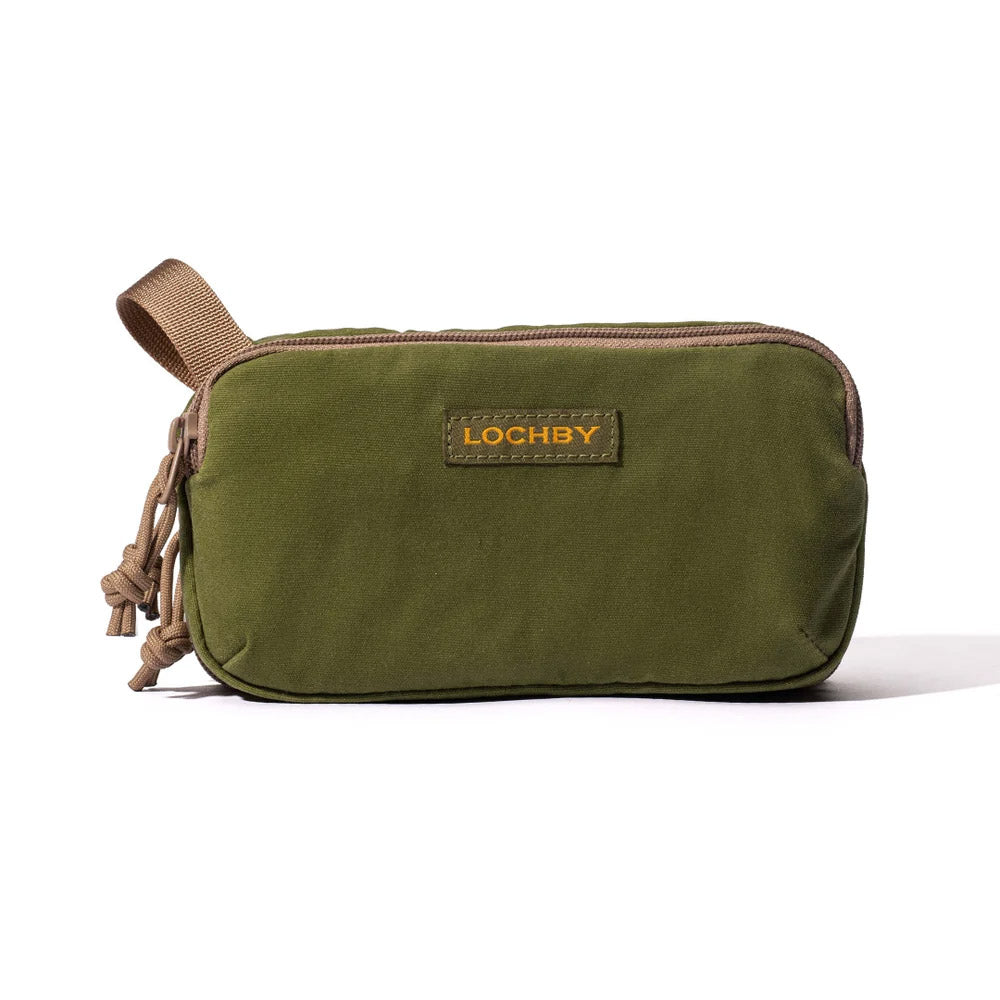 Lochby Mini Venture Pouch - Olive - Op een witte achtergrond