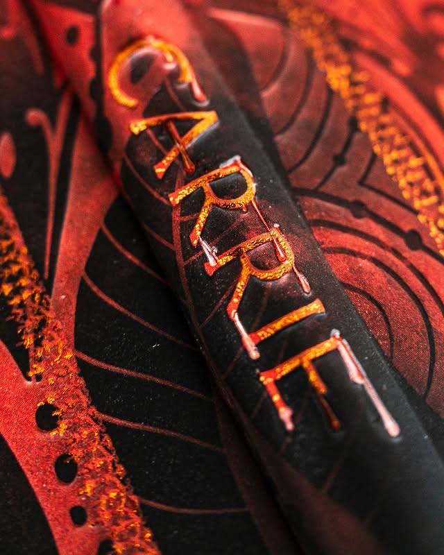 Paperblanks Carrie Notitieboek - Zijkant van de cover