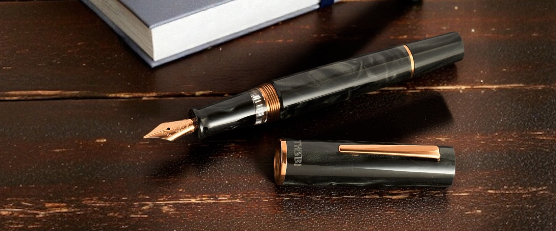 TWSBi Obsidian Fountain Pen
