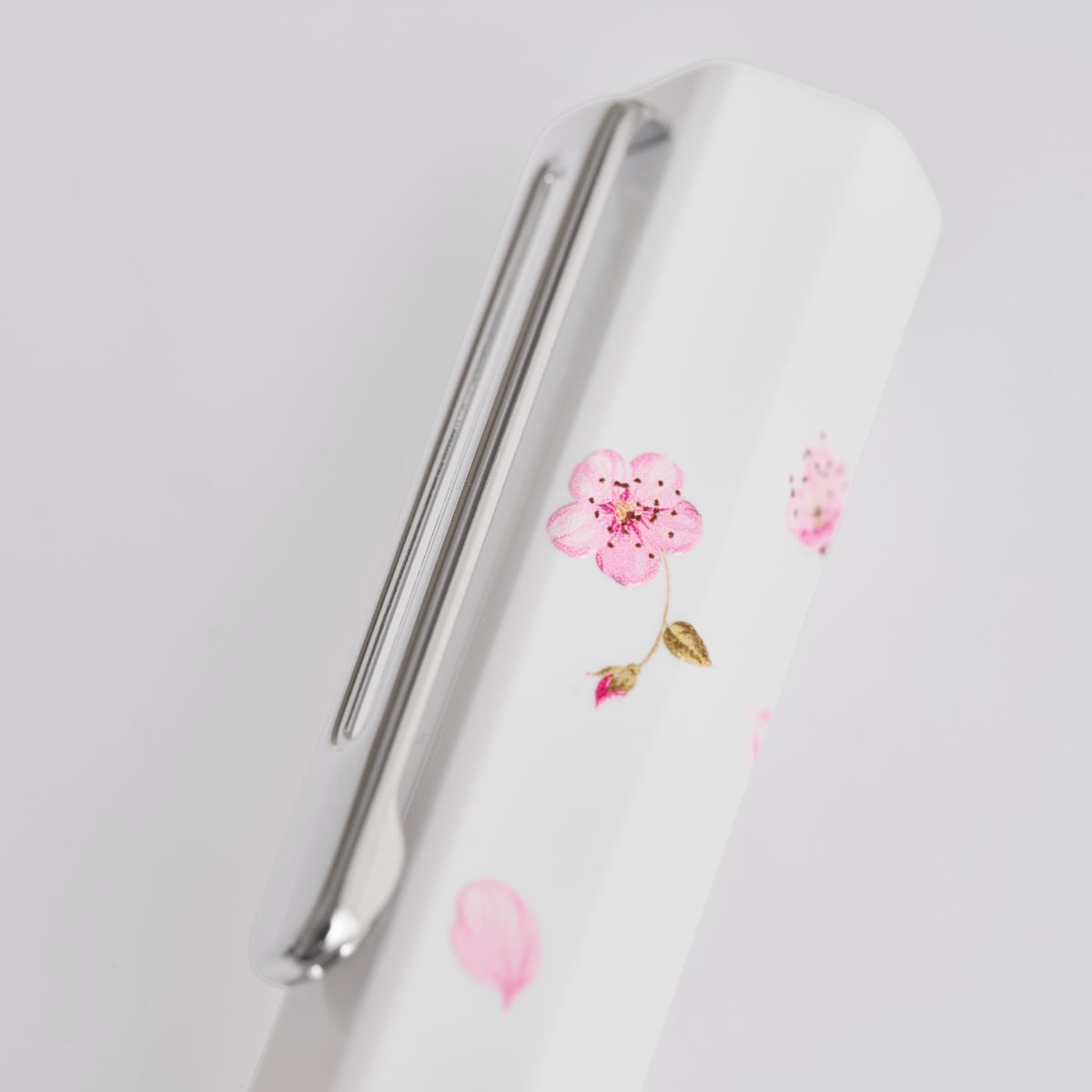 TWSBI Eco Fountain Pen Cherry Blossom - Detail van de vulpen