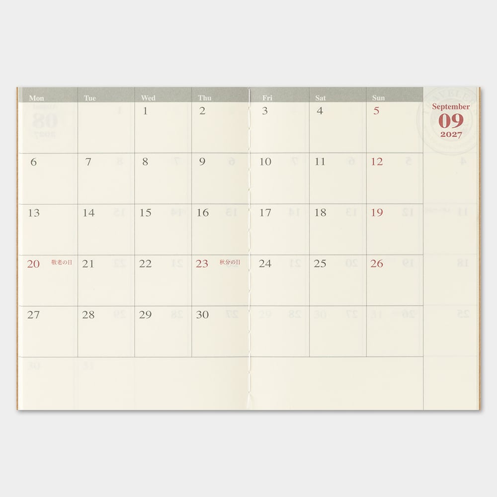 TRAVELER'S Refill Passport Diary 2027 - Monthly - Indeling van de agenda
