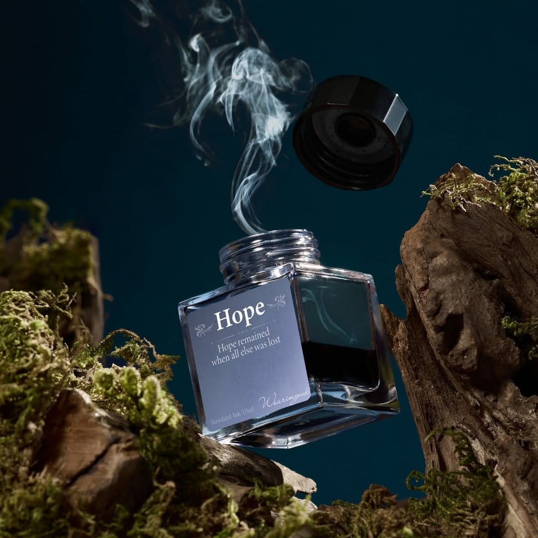 Wearingeul Ink 10ml - Hope (Pandora's Box) - Sfeerfoto