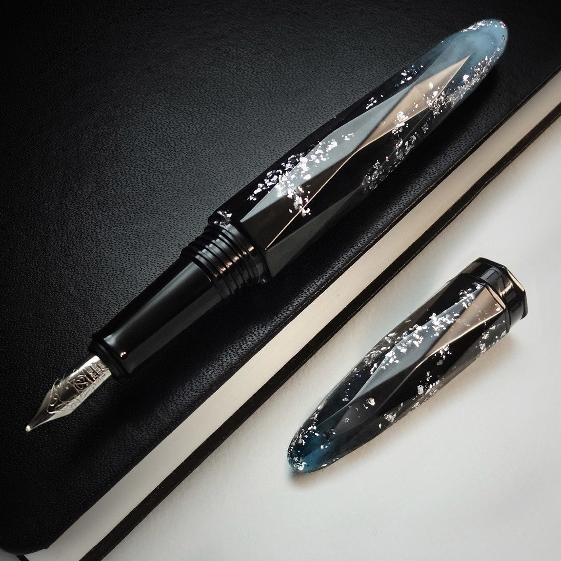 BENU Fountain Pen Briolette - Luminous Blue - 24Papershop