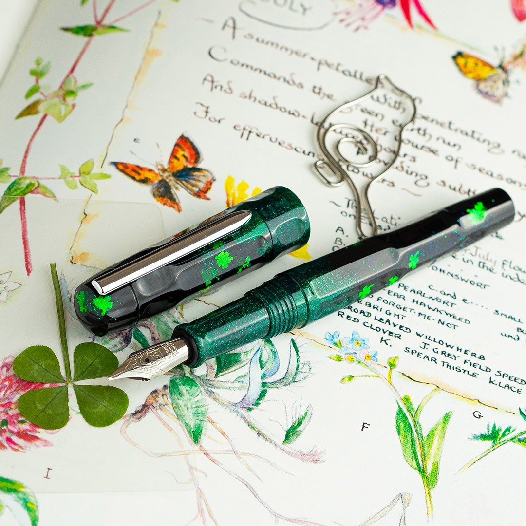 BENU Fountain Pen Talisman CT - Four Leaf Clover - 24Papershop