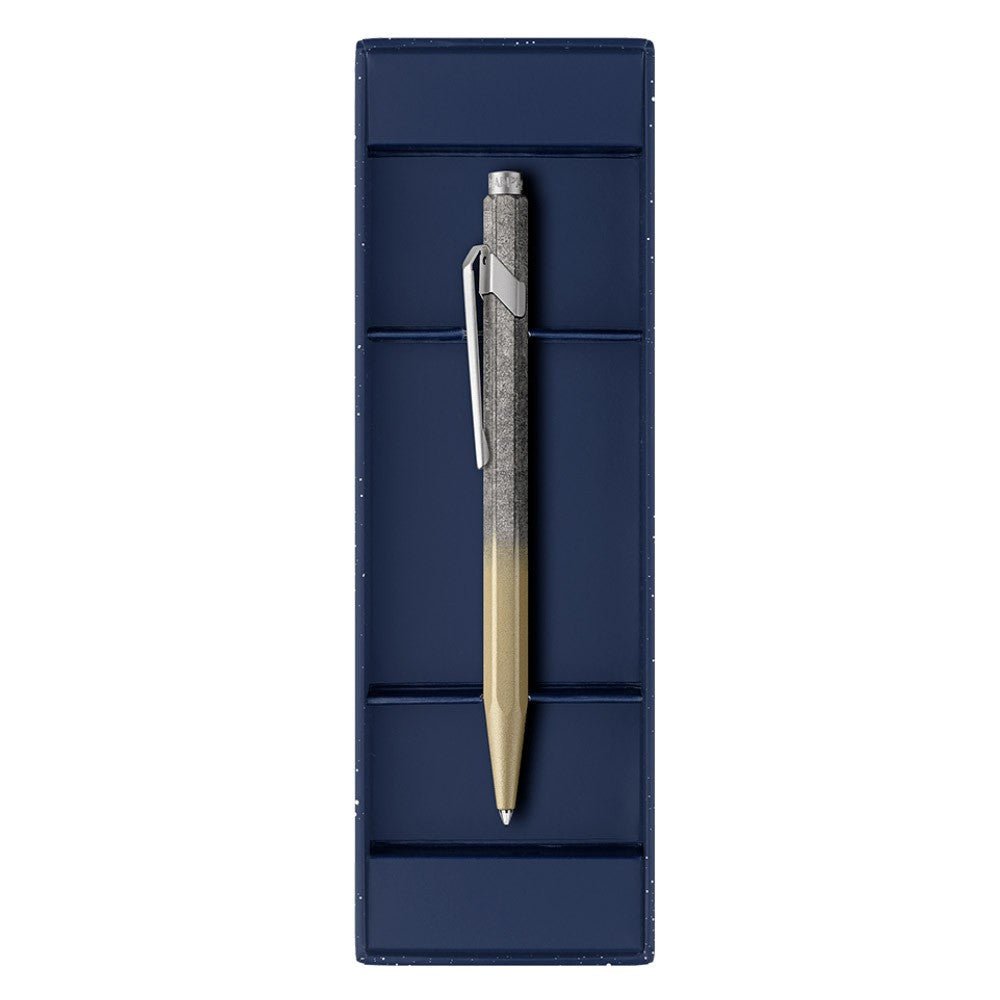 Caran d'Ache 849 Cosmic Blue Balpen - Gilded - 24Papershop