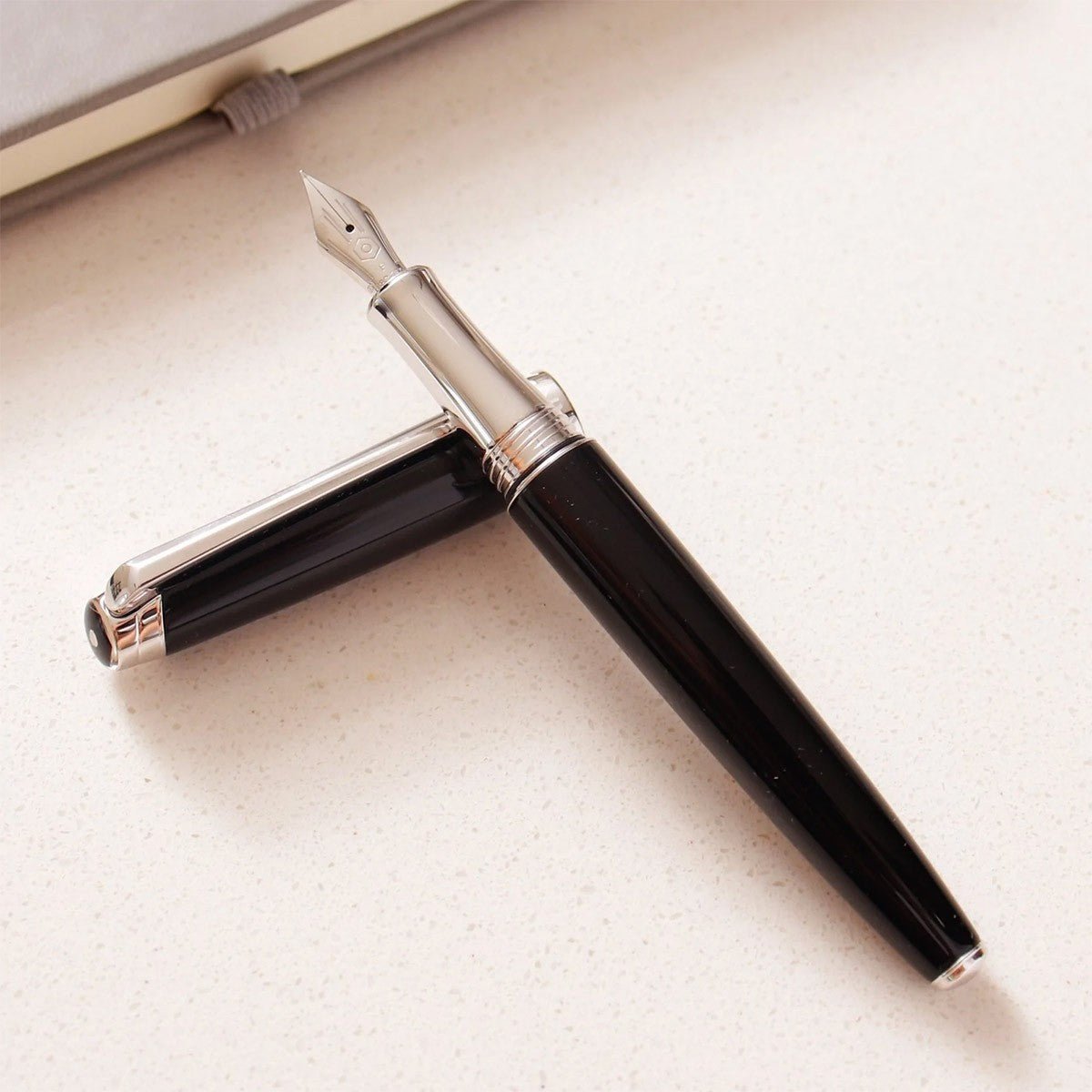 Caran d'Ache Fountain Pen Léman Ebony CT - Black - 24Papershop