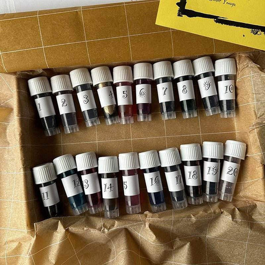 Ink Samples Surprise Box Oktober 2023 - 20 stuks - 24Papershop