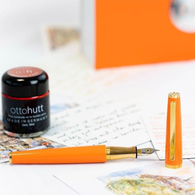 Otto Hutt Fountain Pen Design 06 - Orange - 24Papershop