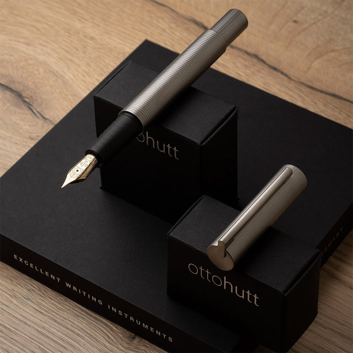 Otto Hutt Fountain Pen Design 08 - Frosted Thread Guilloché Ruthenium - 24Papershop