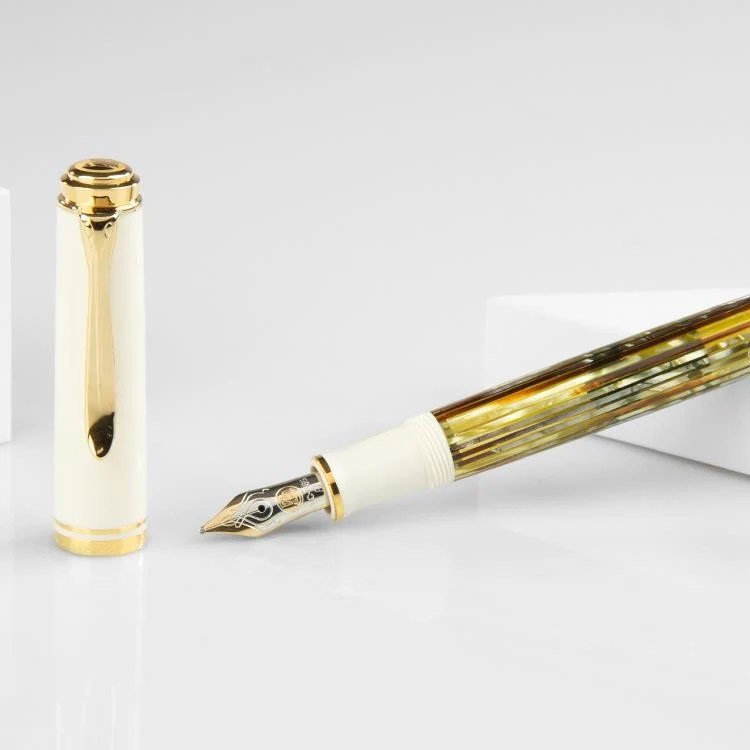 Pelikan Fountain Pen Souverän M400 - Tortoiseshell/ White - 24Papershop