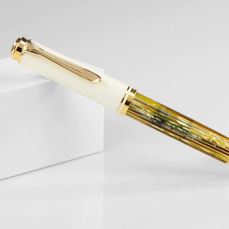 Pelikan Fountain Pen Souverän M400 - Tortoiseshell/ White - 24Papershop